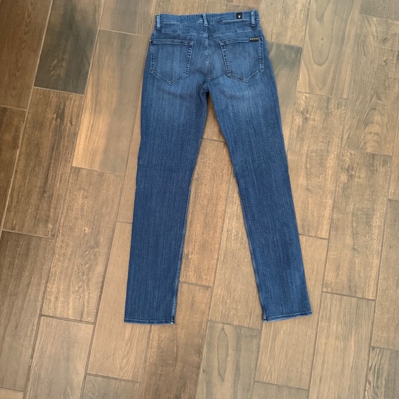 SEVEN - LUXE PERFORMANCE PLUS SLIMMY TAPERED IN MID-BLUE Size 30 - Picture 7 of 8